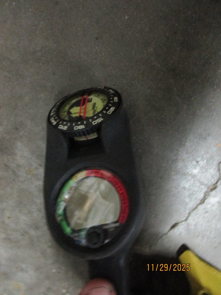 US Divers SE2 Regulator & Oceanic Data Max Sport Computer Untested