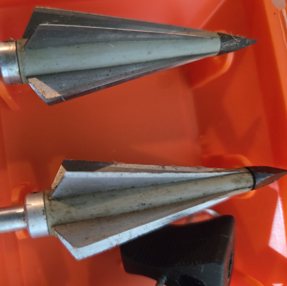 Vintage Razorback 5 Broadhead 142gr (G)