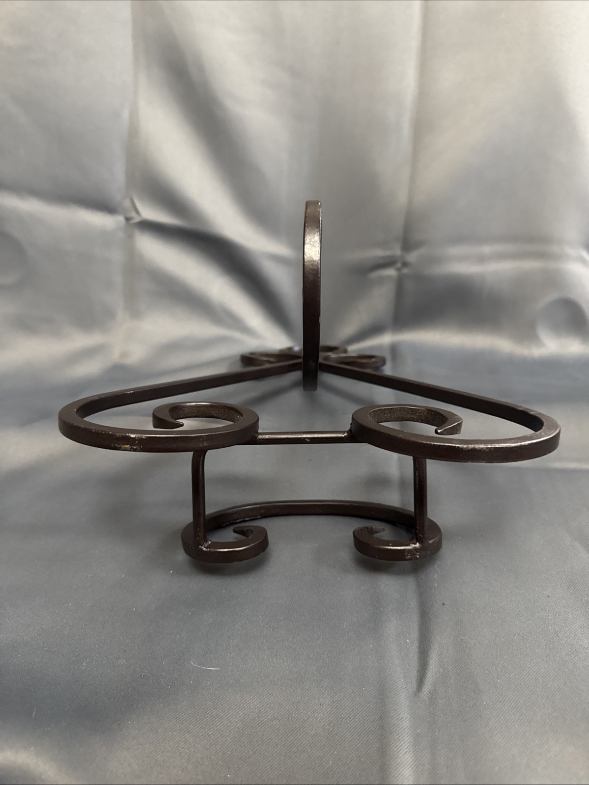 Vintage - Wrought Iron -Ornate Scroll Display Easel - Plate/Picture/Book/Artwrk