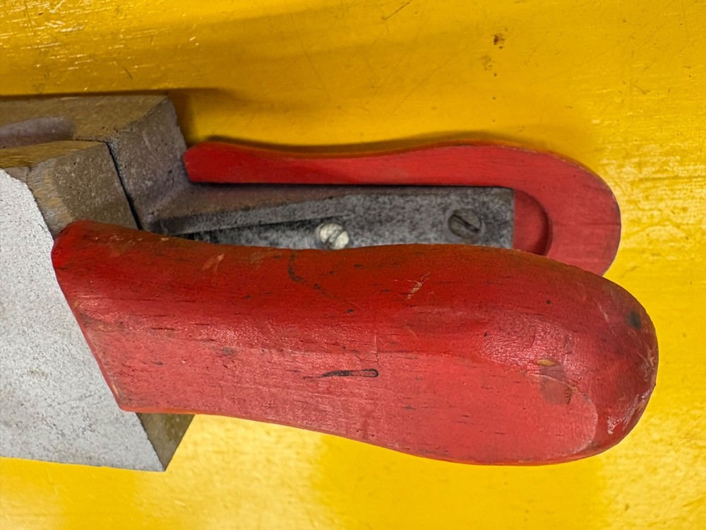 HERTER'S JIG SINKER MOLD MODEL 4A9 VINTAGE