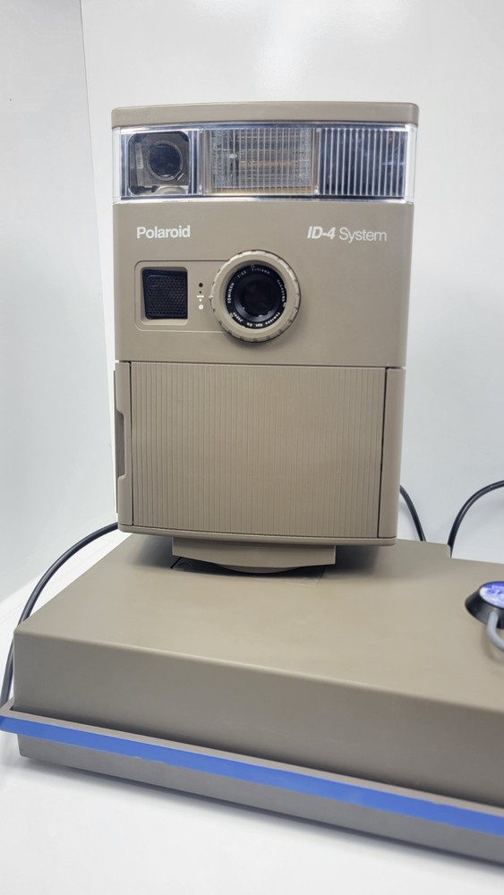 ​Polaroid ID-4 Instant ID Camera System Powers On Green Light No Printer/Cutter