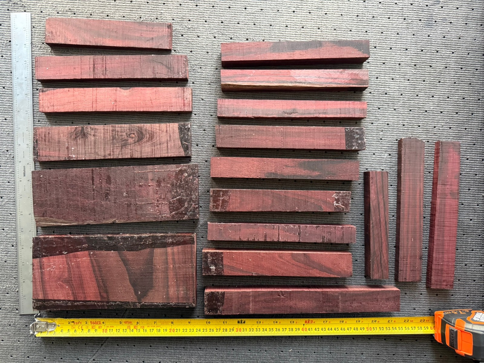 Bois de Rose 7 pounds box #18