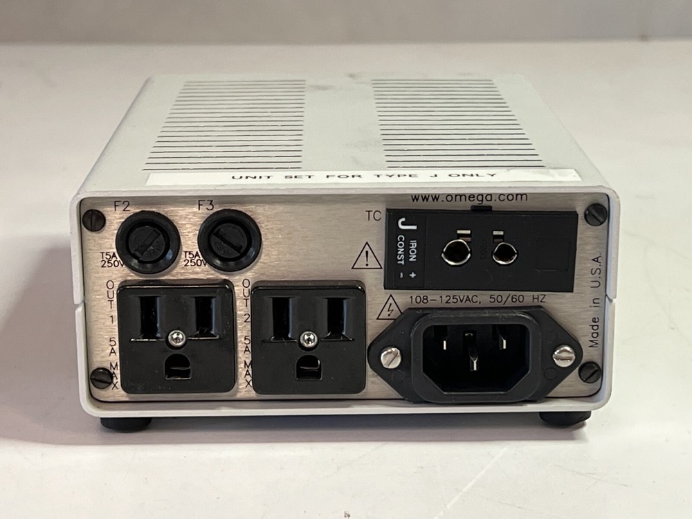 Omega Model CSC32 Benchtop Controller with Type J Thermocouple Assembly