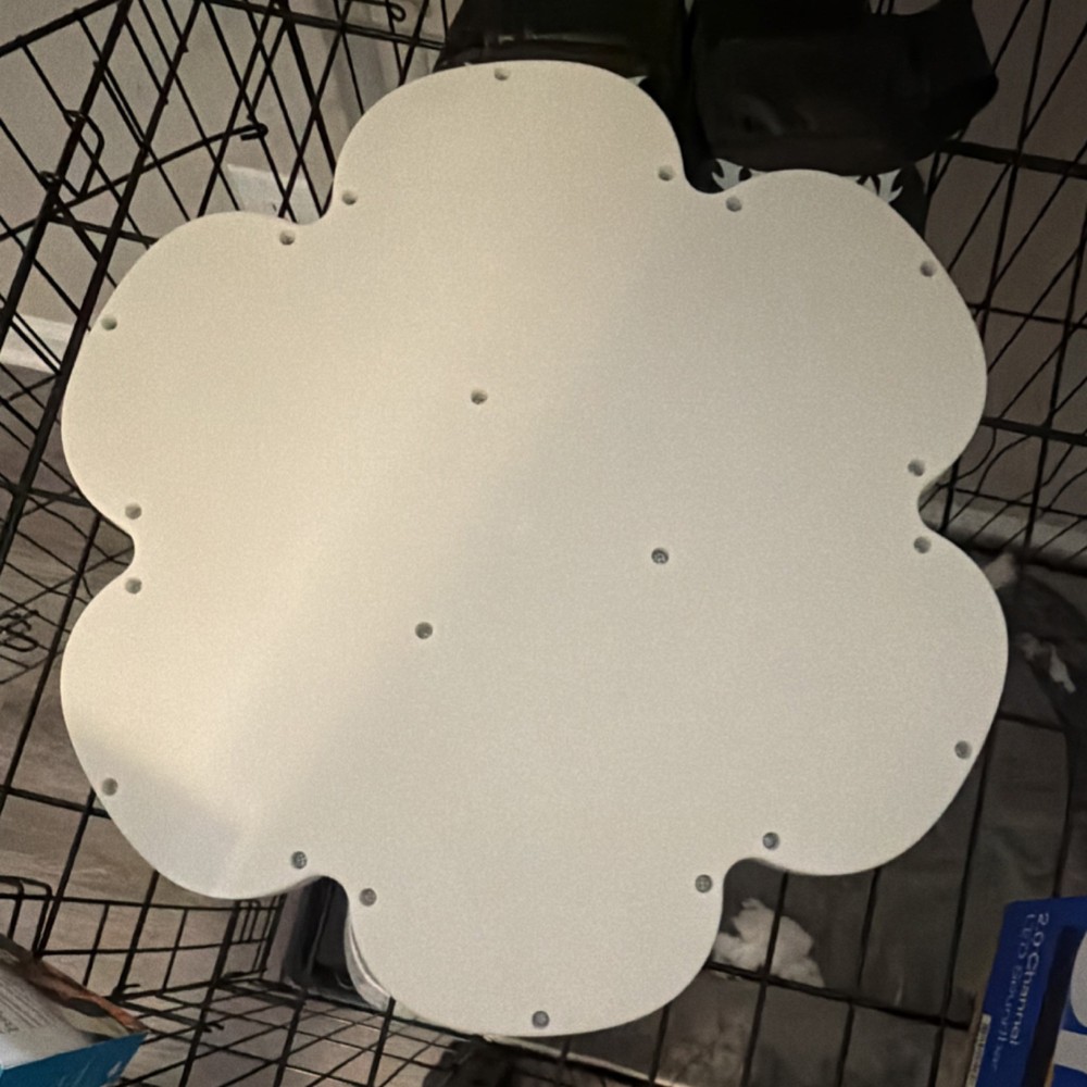 Flower-Shaped Vibration Platform Machine White/Gray Digital Display Controls