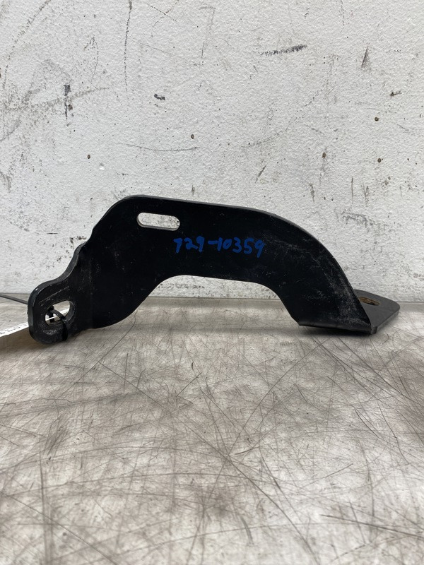 Bumper Brackets N116086R (729-10359)