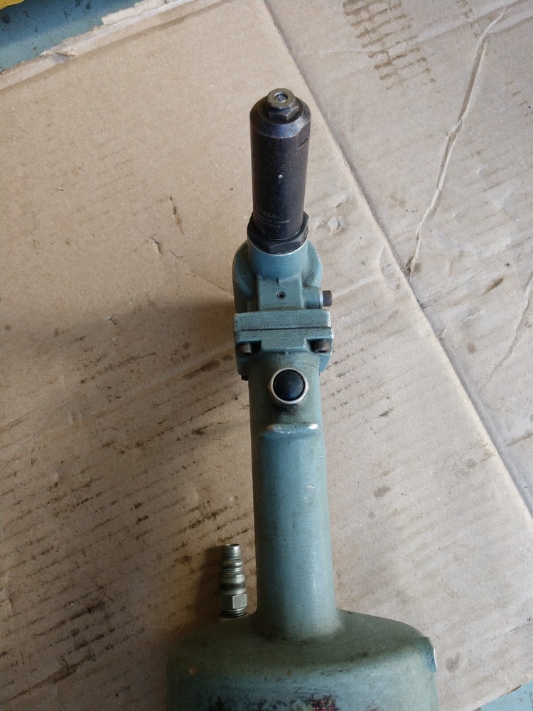 Cherry G743 Riveter rivet pneumatic #2