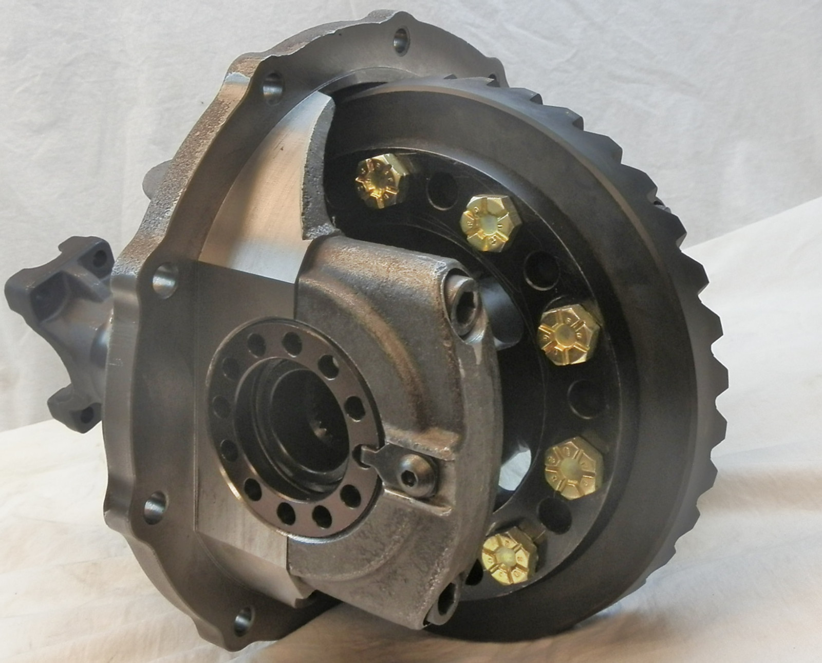 Xtreme Gear 9" Ford Center Section with 31 spline Offset Spool