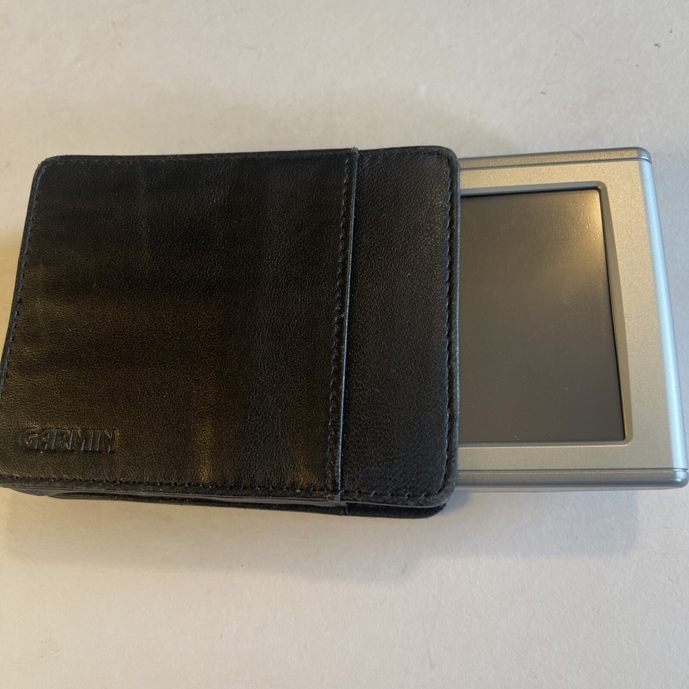 Garmin Nuvi GPS Unit 350 Leather Case, Power Cord Working. Bundle
