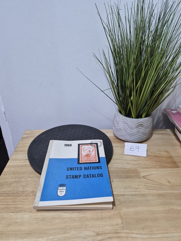 1968 United Nations Stamp Collector Catalog Book