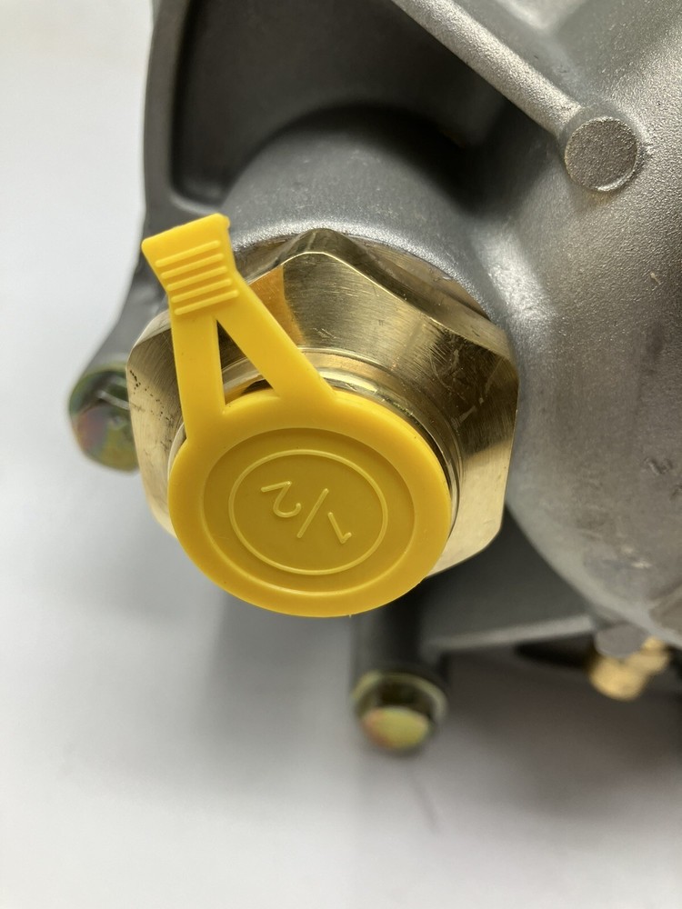 New Bendix 065225 Air Dryer NO BRACKETS ETC