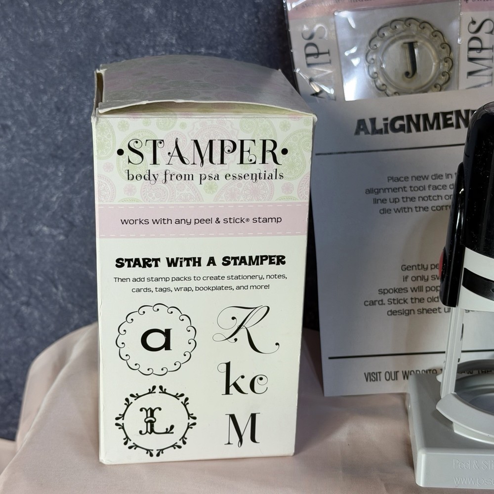 Stamper PSA Essentials plus Monograms M & J 6007m
