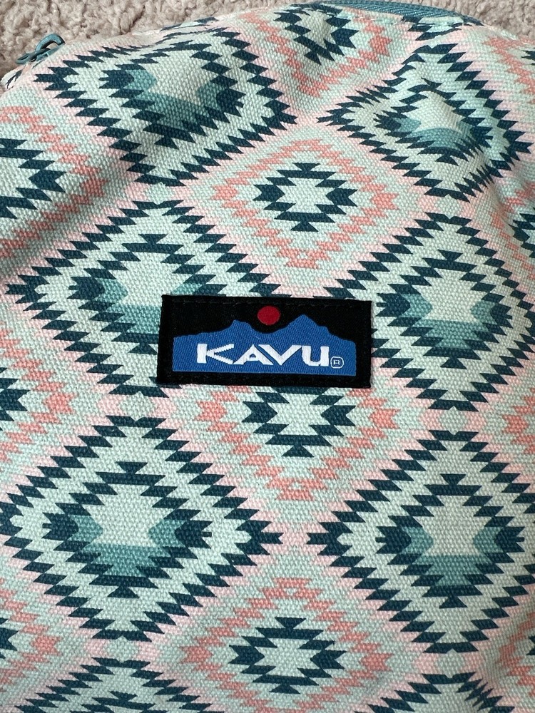 Kavu Switch Slinger- Sunset Diamond Pattern