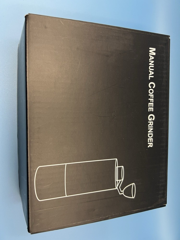 Travel coffee hand grinder