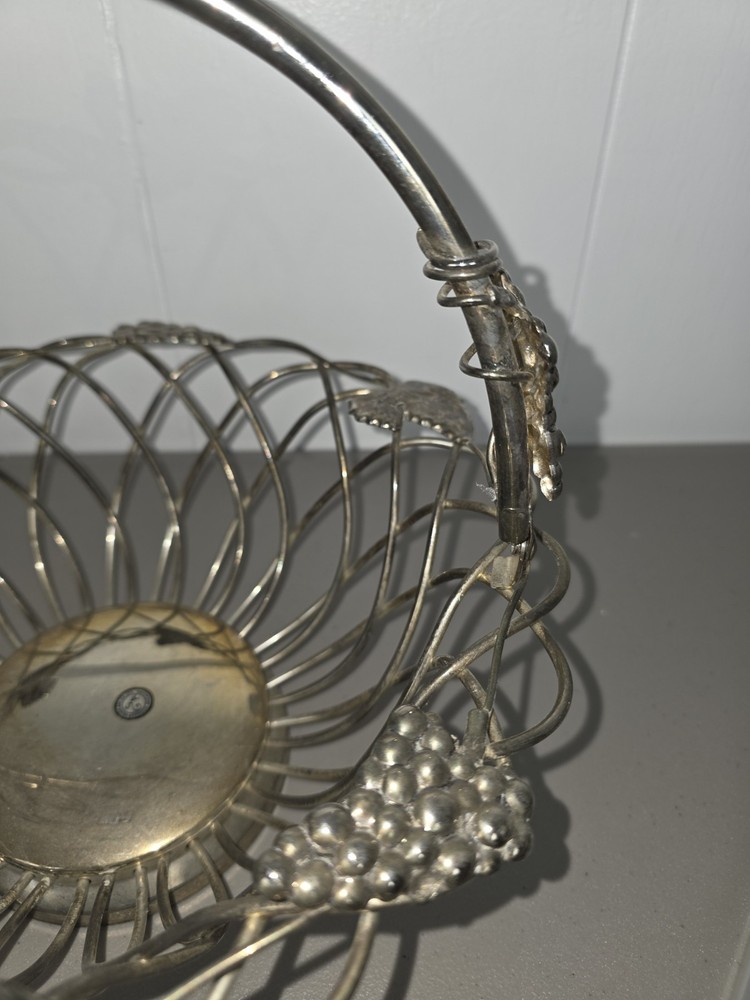 GODINGER Silver Grapevine Leaf Baskets Silver Plated Base Metal 11" Decorative