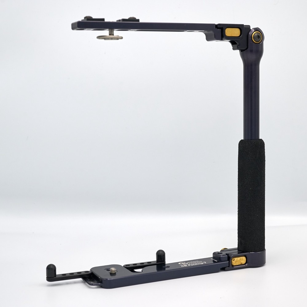 Custom Brackets CB Digital-T Rotating Flash Bracket, Open box