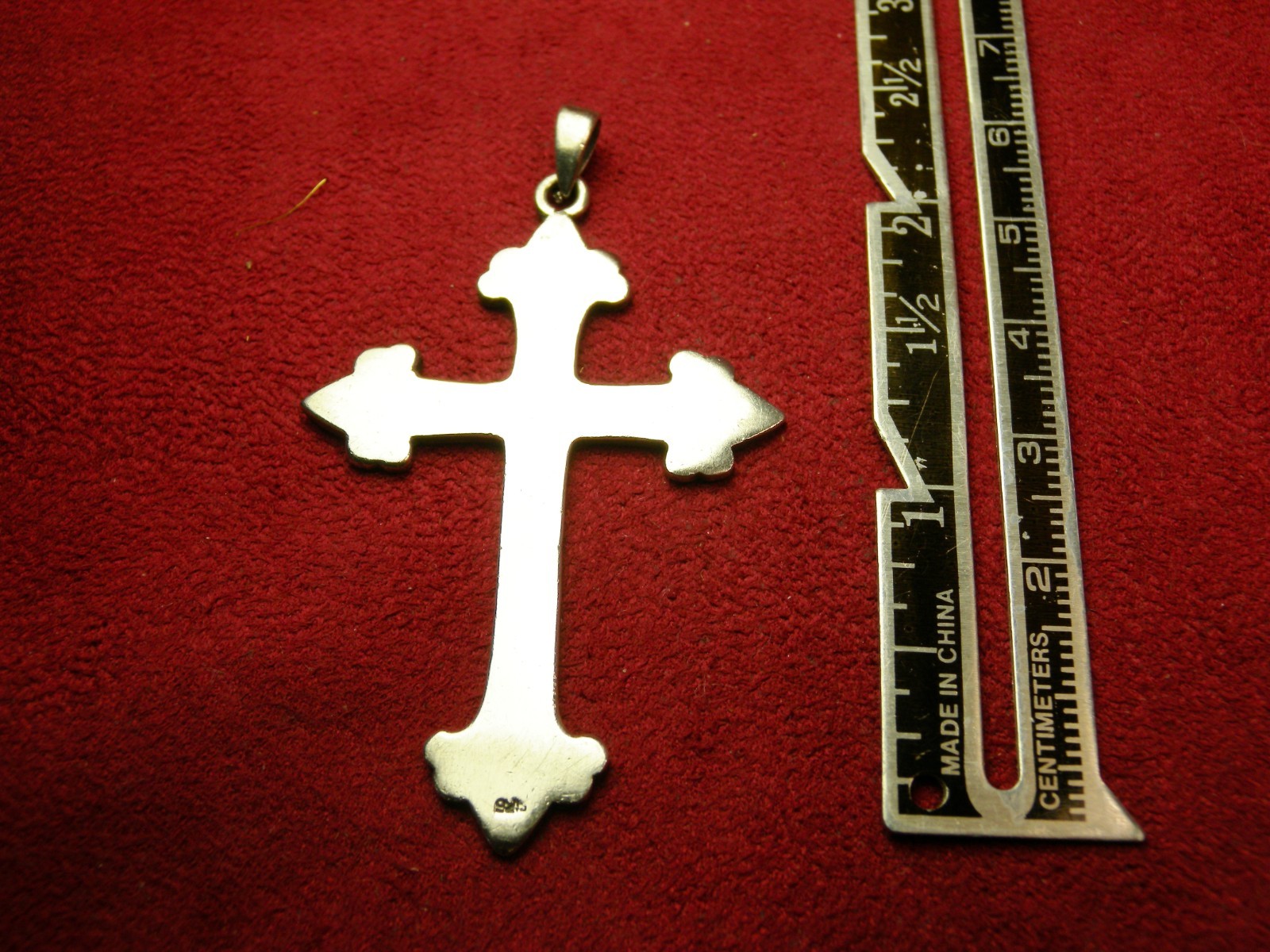 BERTHA’S VINTAGE VATICAN PILGRIMAGE STERLING SILVER HALLMARKED CRUCIFIX CROSS