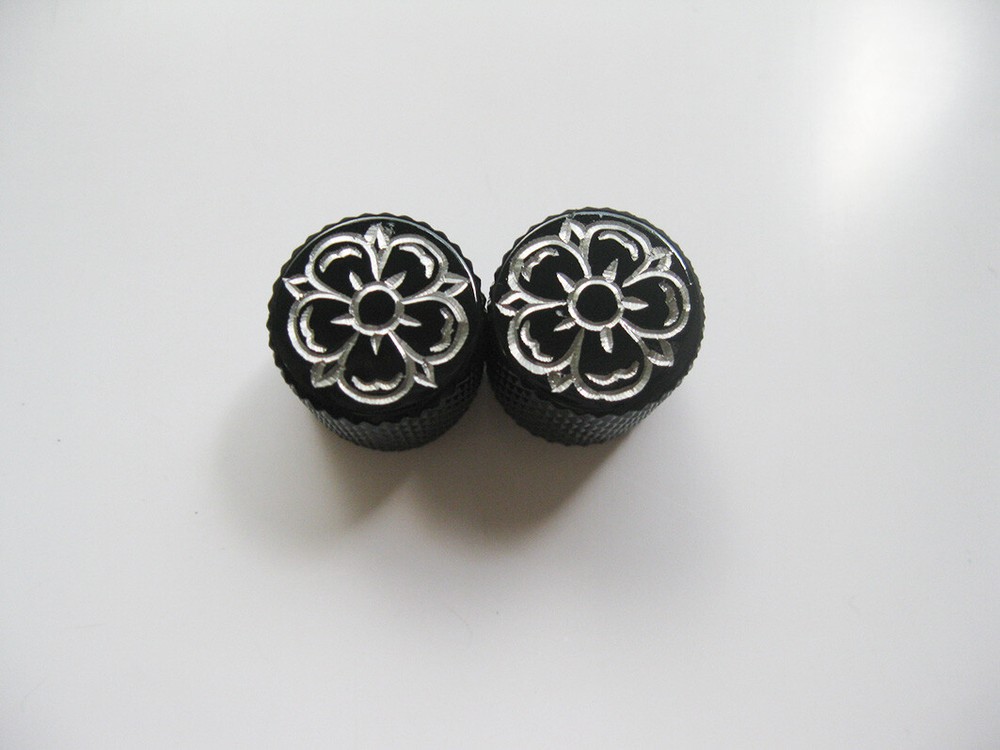 Hand engraved 2pcs plum blossom pattern electric guitar black metal knobs
