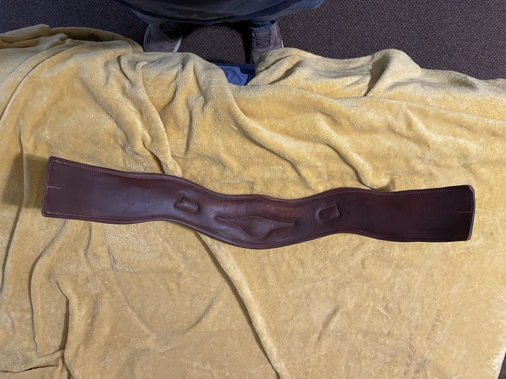 County Logic Short Padded Girth Brown 28”