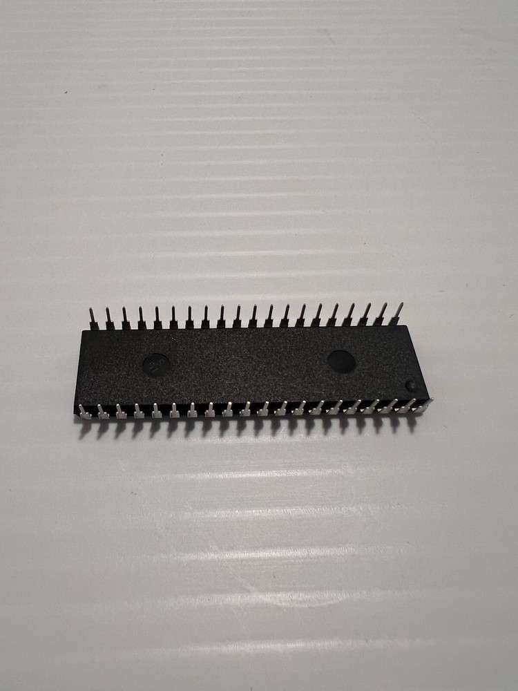 OKI M82C55A-2 (6422B59) Programmable Peripheral Interface Chip (X)