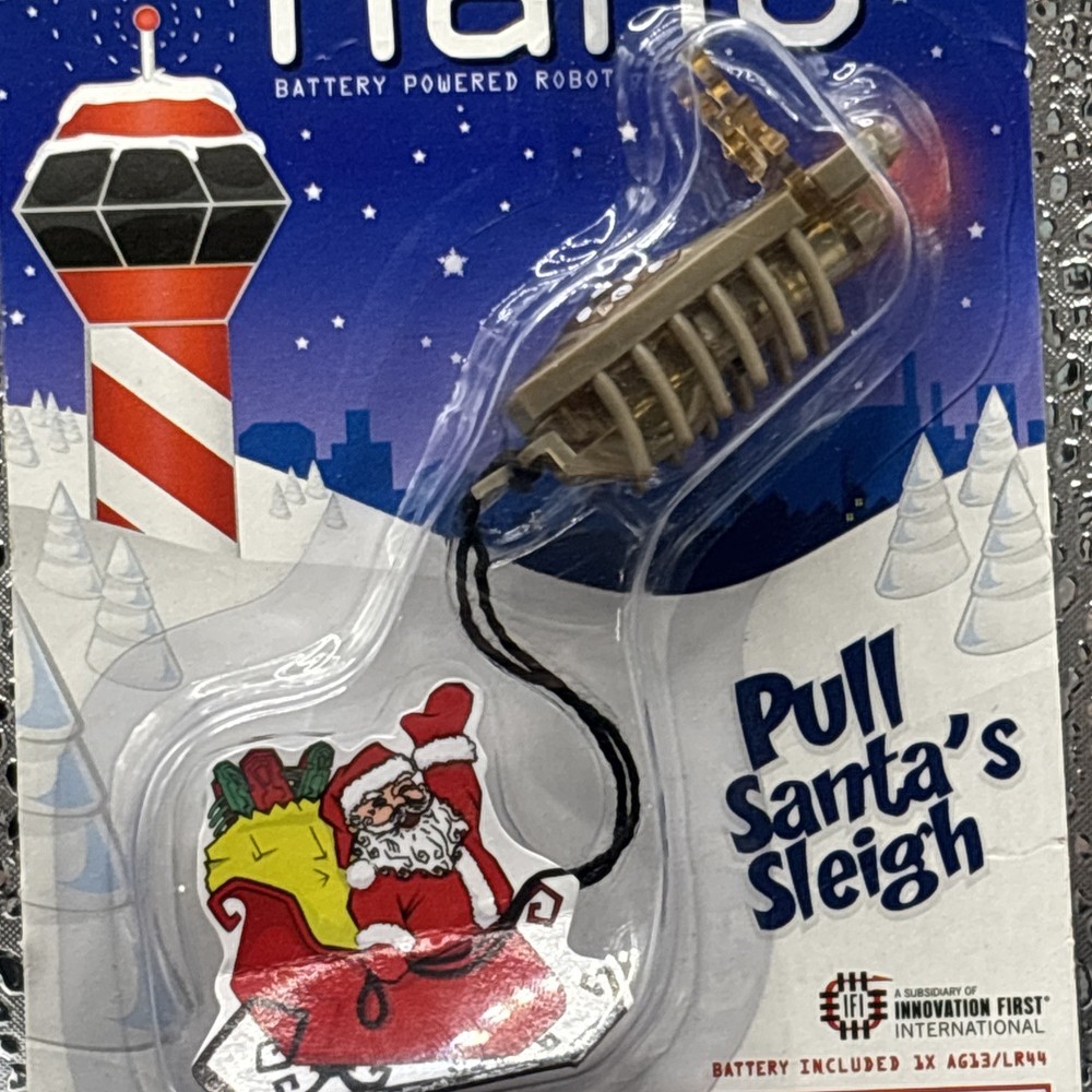 HexBug Holiday Nano--Pull Santa's Sleigh, NEW!