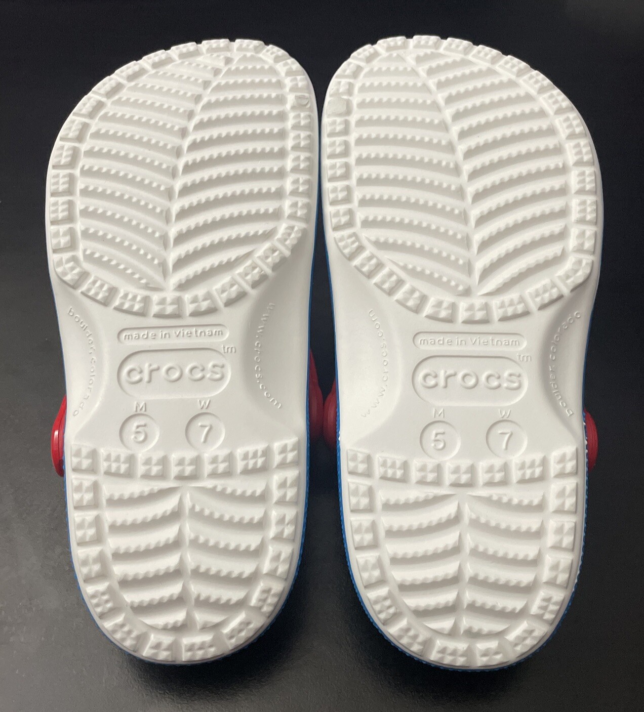 Crocs Unisex Adult Classic Hello Kitty White, Women Sizes 9, 10, 11, 12, Men 13