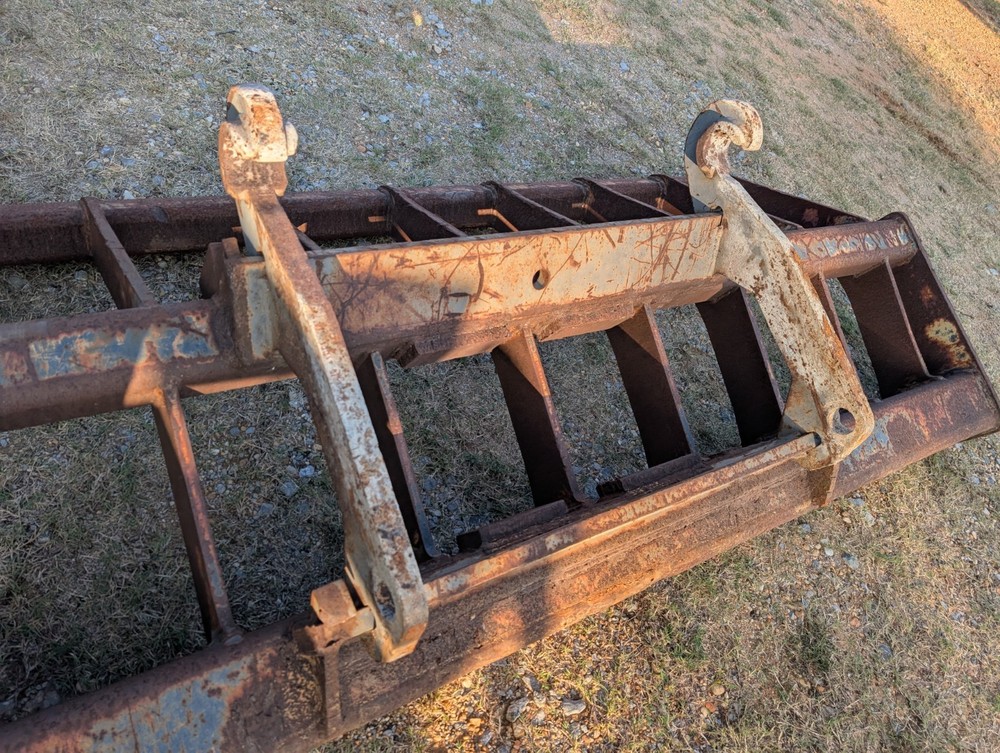 10ft Loader Rake for Volvo / Deere Hi-Vis Coupler - Read