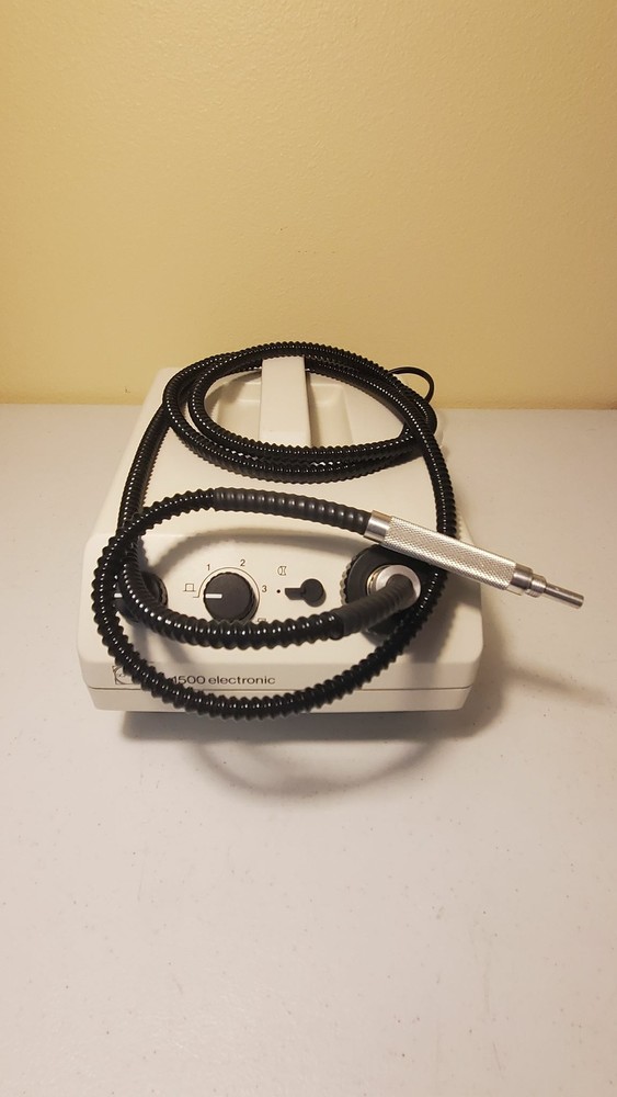 Schott Fiber-Optic Microscope Light Source, KL-1500