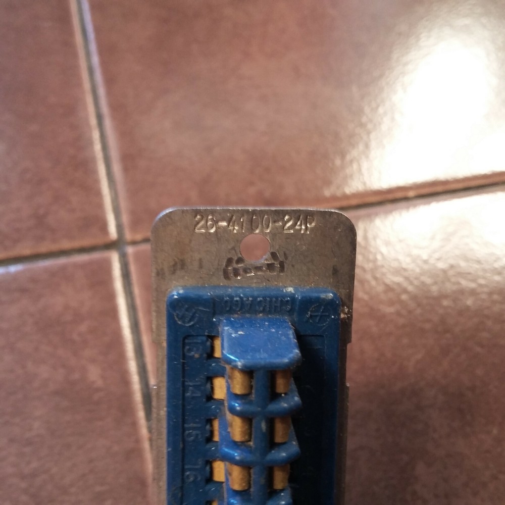 26-4100-24P Rectangular Power Connector, 24 Contacts