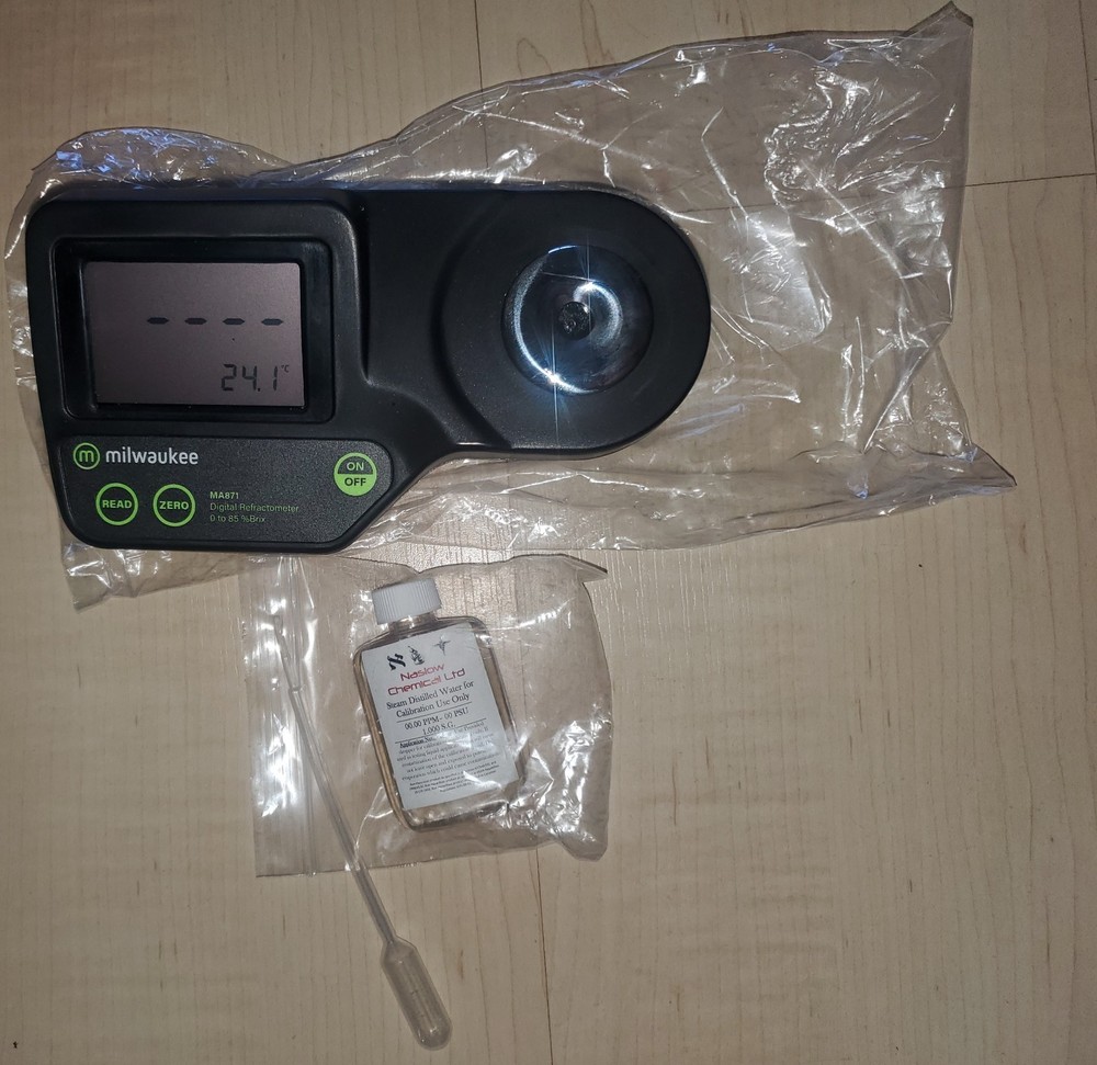 Milwaukee Digital Brix MA871 Refractometer