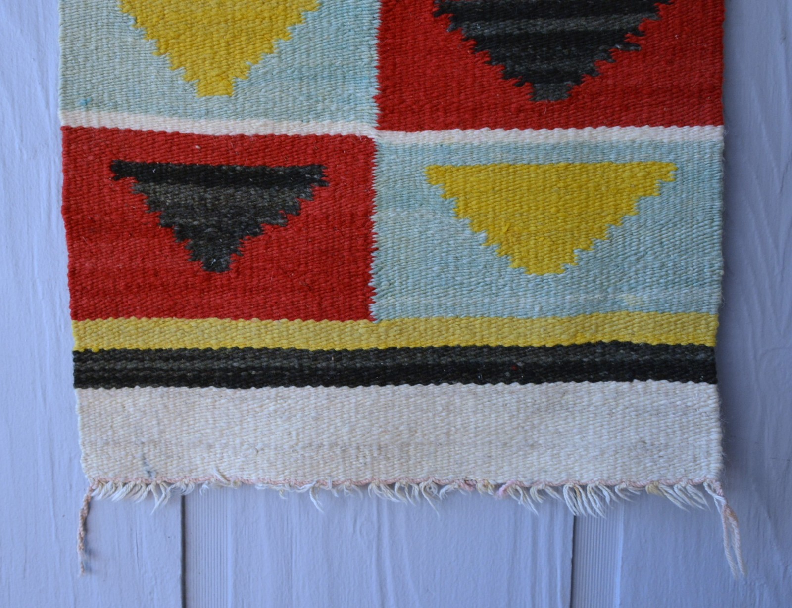 Unique Old Navajo Rug - Optical Design in Turquoise Yellow Red Black - 39" x 19"