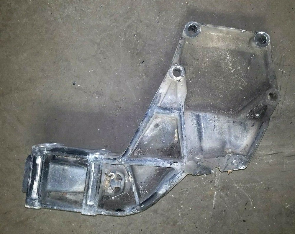 KENWORTH T-2000 FRAME HORN B11-1000-1R