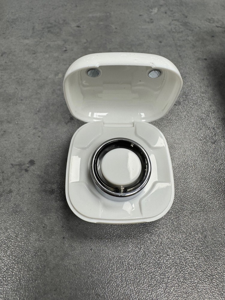 Smart Ring Size 7 Silver Open Box