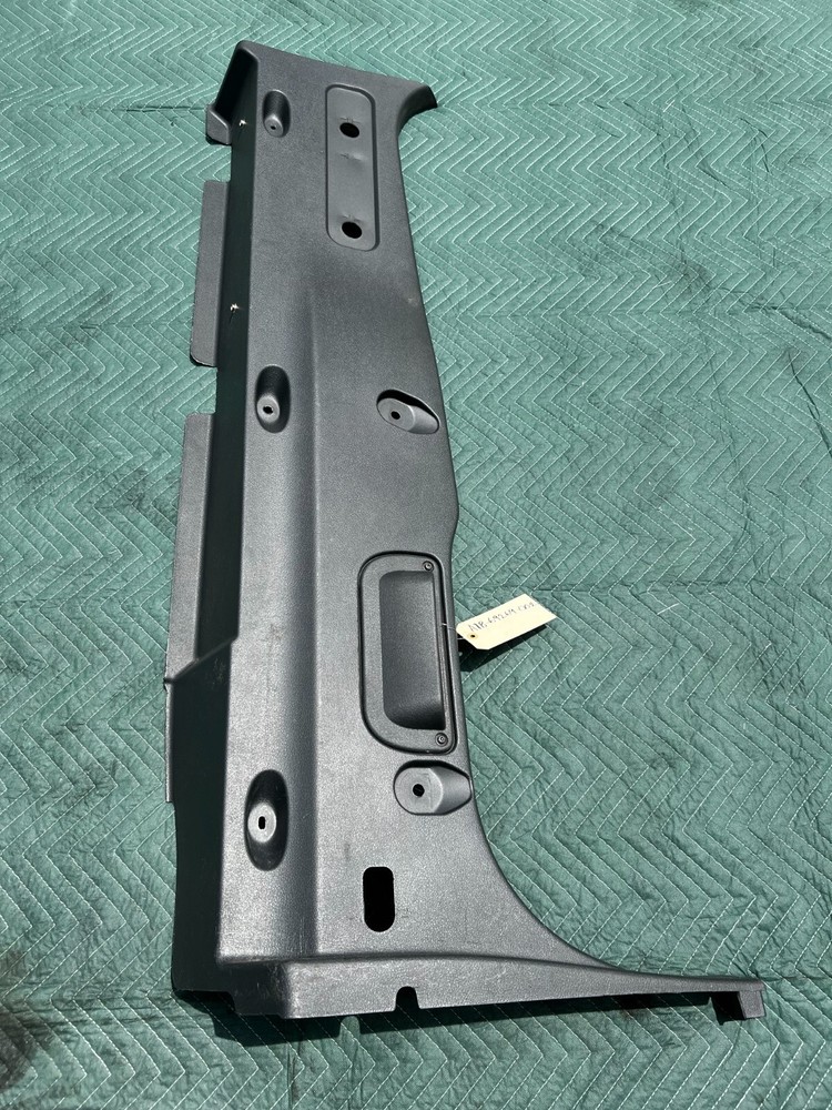 2018-2023 FREIGHTLINER CASCADIA FRONT LEFT B PILLAR COVER TRIM PANEL OEM