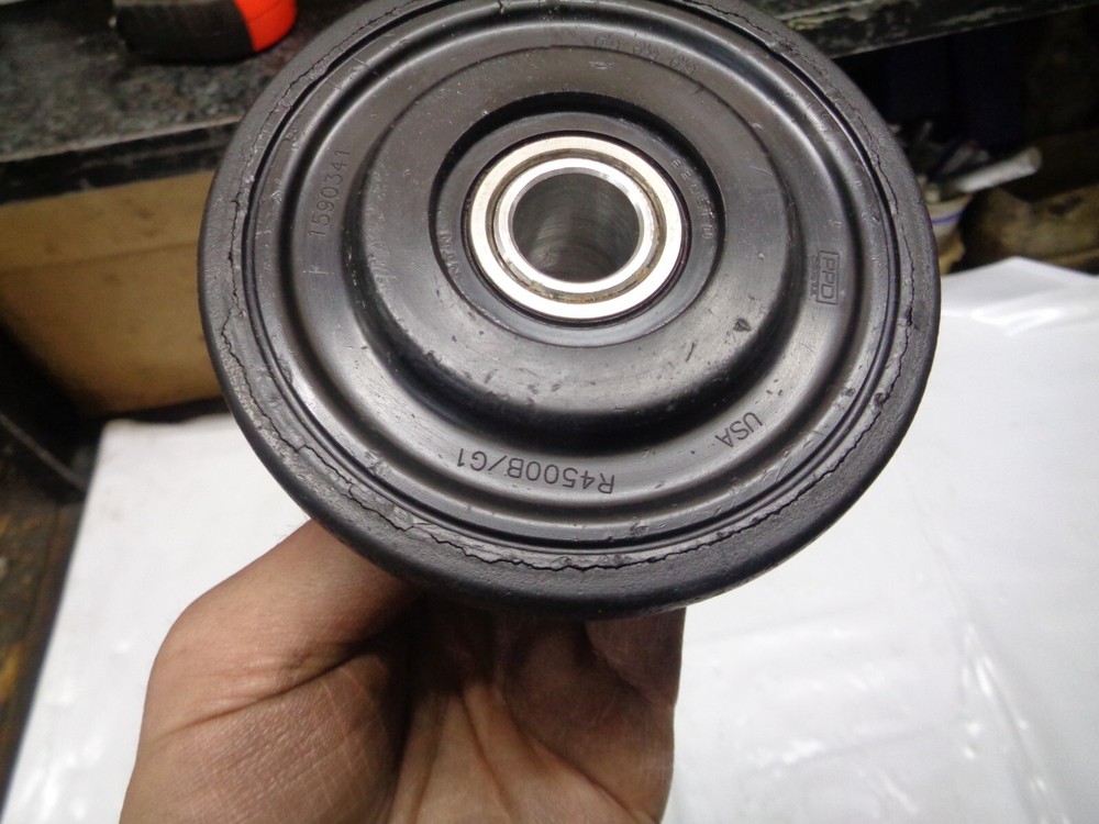 2011-2014 Polaris Rush Switchback rear upper bogie wheels 1590341