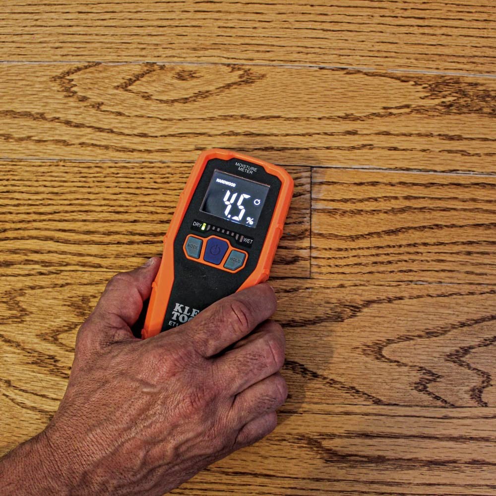 Klein Tools ET140 - Versatile Pinless Moisture Meter with LED Display and Alerts