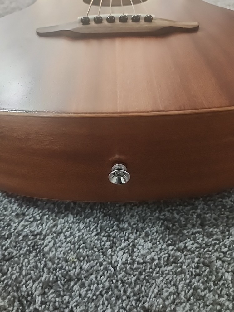 Luna WABI E FOLK Acoustic Electric Solid Top Folk Guitar - Sample