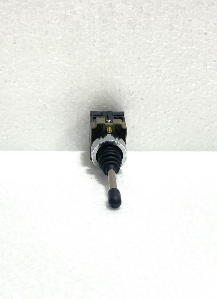 Telemecanique XD2-PA22 Joystick Controller