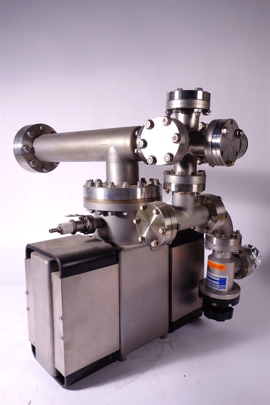 UTI Quadrupole Mass Spectrometer with Varian Ion Pump