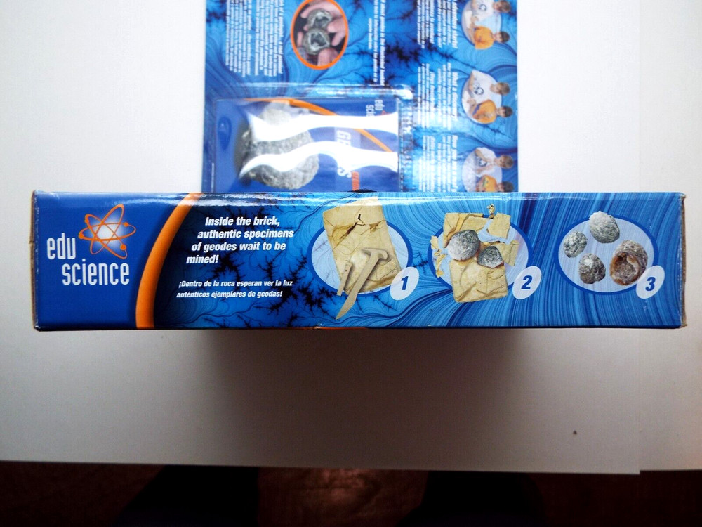 GEODES MINING KIT...EDU SCIENCE...DIG AND DISCOVER TREASURES