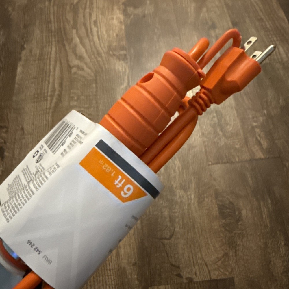 HDX Metal Shield Utility Light 6' ft Cord