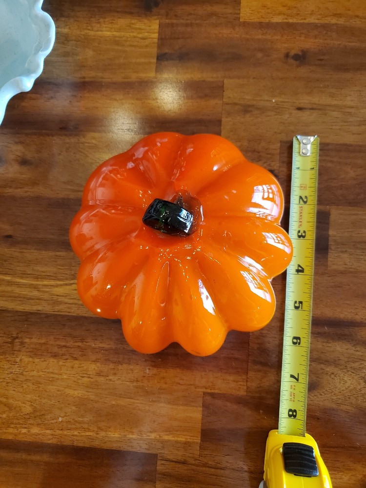 Glass Orange Pumpkin 3'' width hand blown