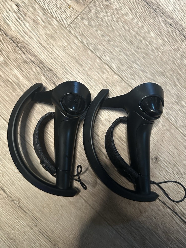 Valve Index Right Controller Replacement Knuckles 2 available ￼