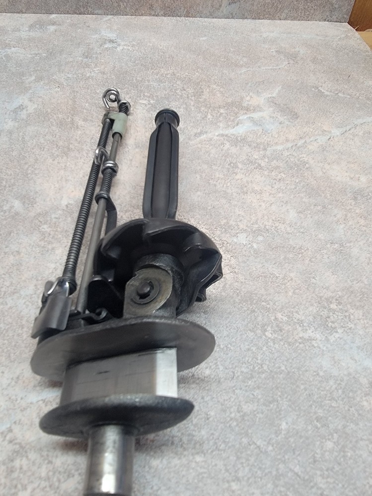 Mossberg Mosspeed Braider machine Carrier Spindle