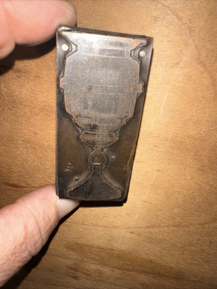 Printing Block “ Unknown Image Trophy?? “ Type Cut Block