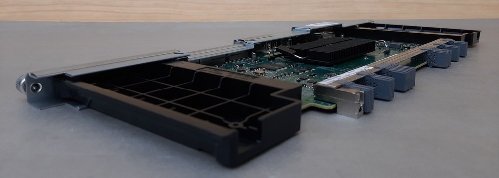 EMC Storage Controller Module P/N 303-300-000C