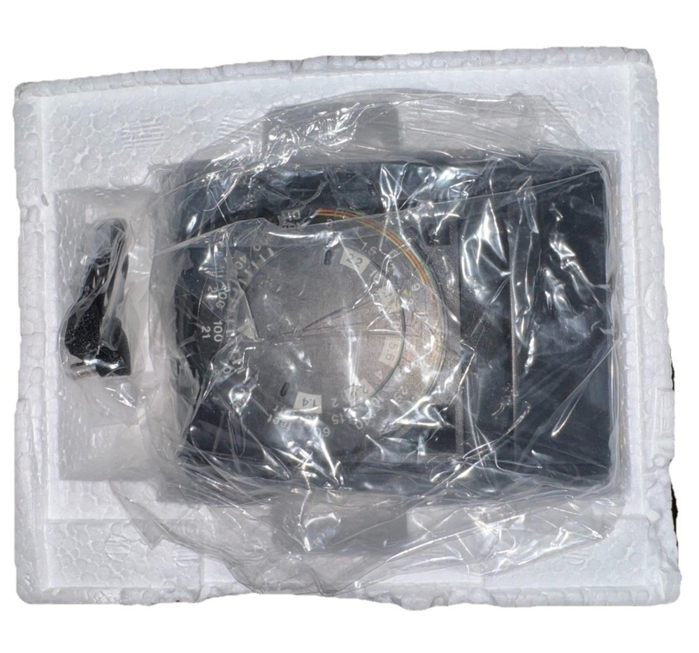 Albinar 100AT Thyristor Automatic Flash w/ Bounce Device GN30ASA 100 Never Used