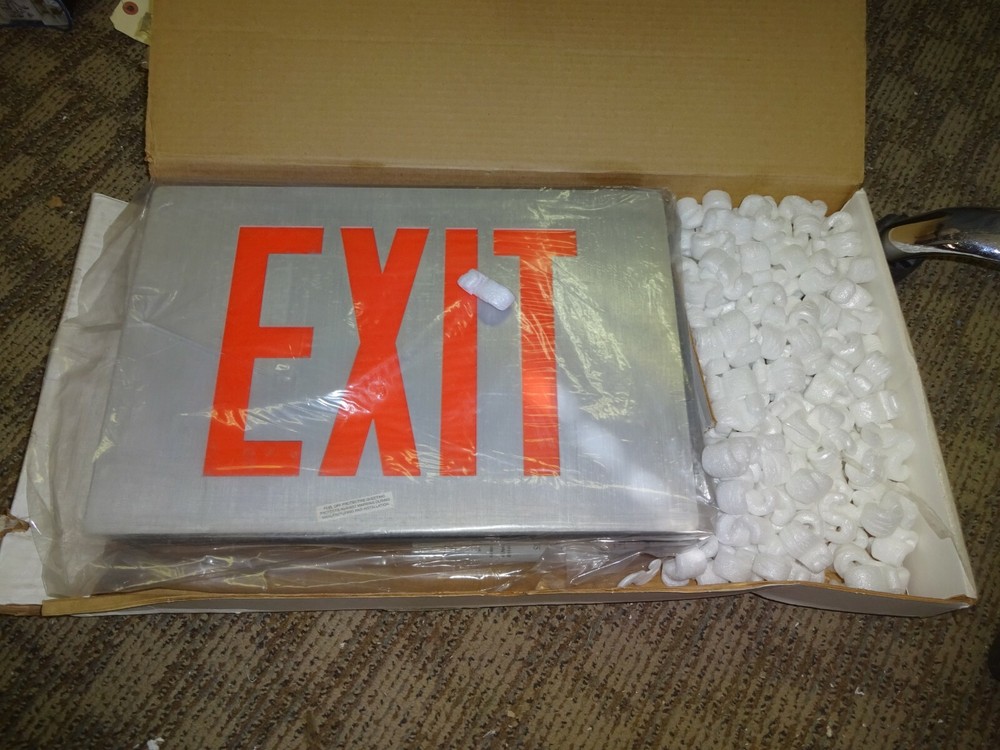 THOMAS INDUSTRIES 435730500 LED EXIT SIGN