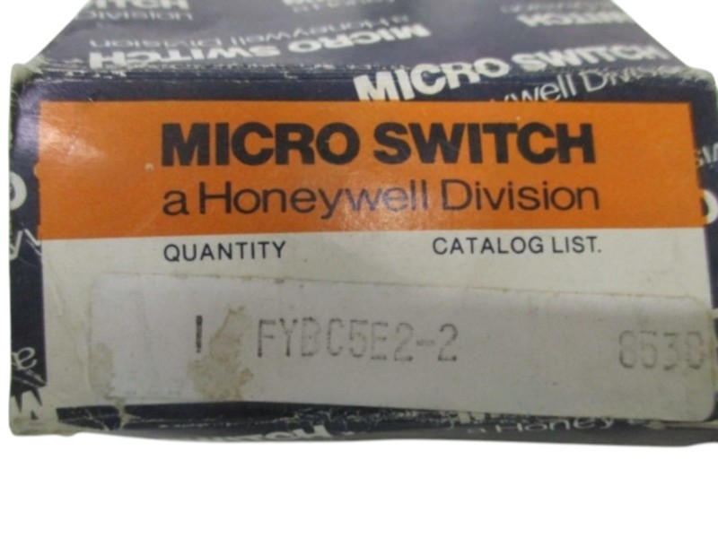MICRO SWITCH FYBC5E2-2 INDUCTIVE PROXIMITY SWITCH NSMP