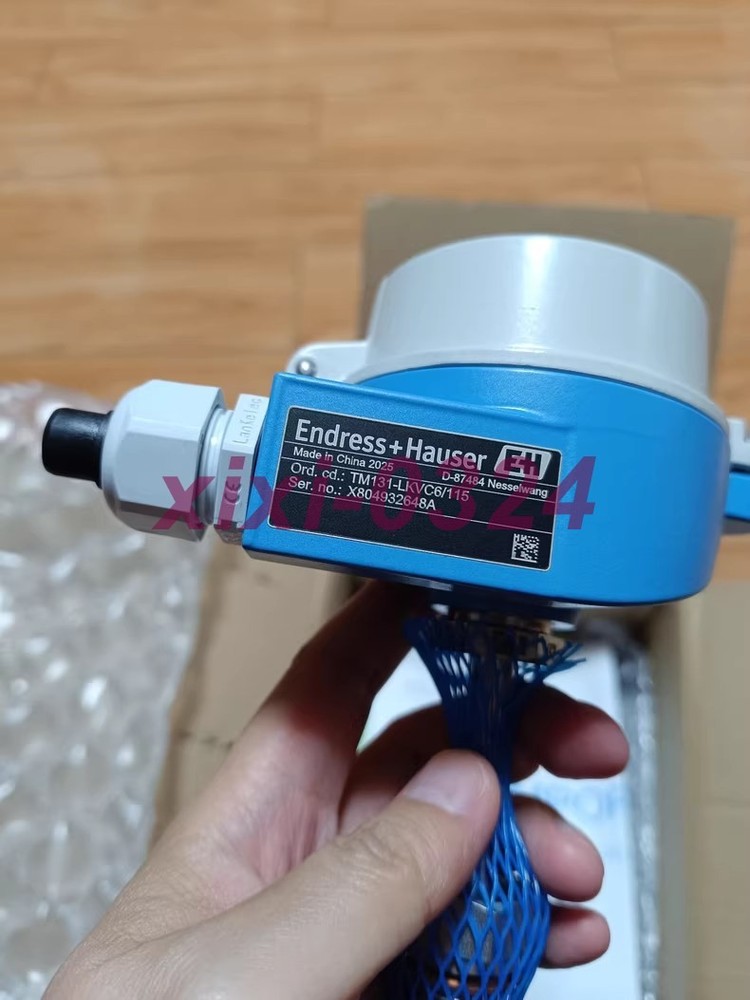 NEW E+H TM131 Temperature Transmitter DHL / UPS shipping