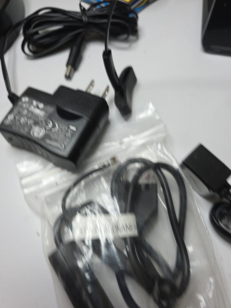 PLANTRONICS CS540 Wireless DECT Headset Black With APV-63 EHS Adapter Open Box